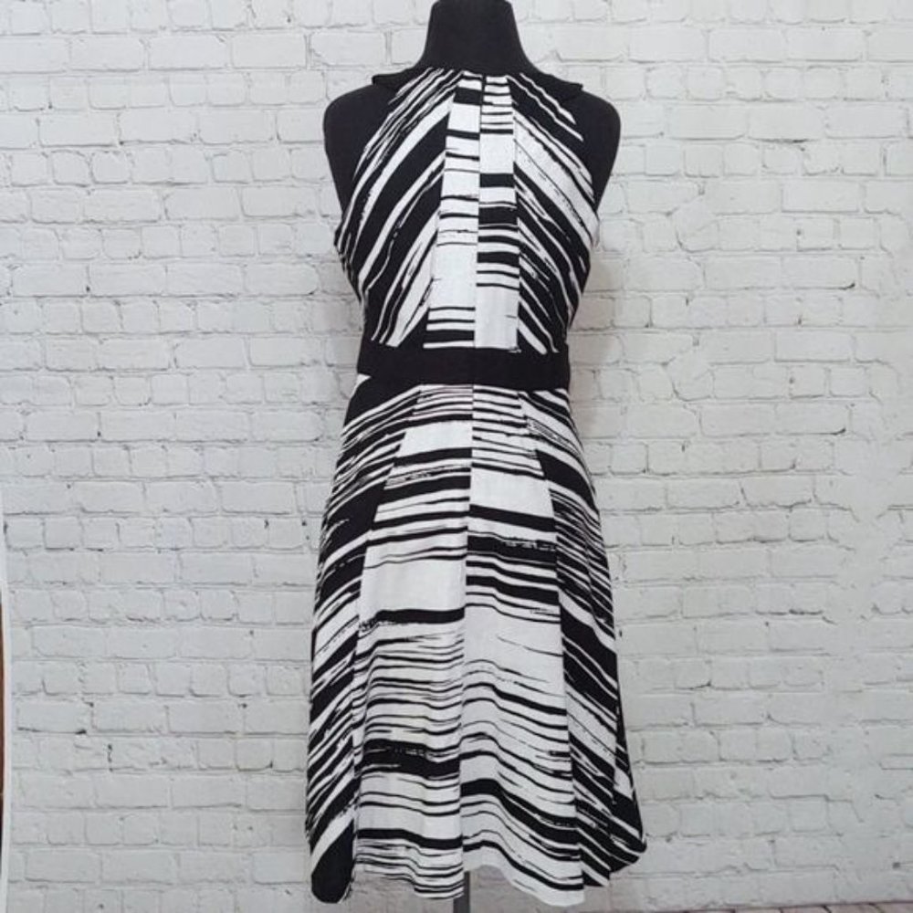 New York and Company A-Line Linen Dress - Picture 2 of 12